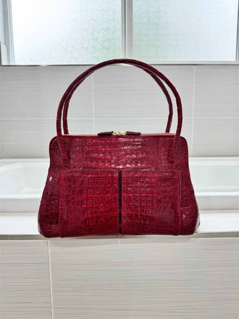 Like New Nancy Gonzalez Linda Medium Red Croc Satchel Top Handle Bag